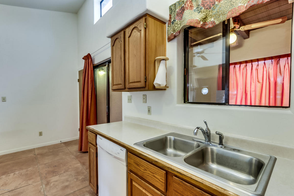 2725 E Hedrick Dr, Tucson, AZ 85716 photo 9