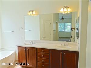 13669 E Aviara Pl, Vail, AZ 85641 photo 16