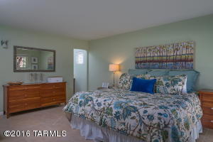 11857 E Wagon Trail Rd, Tucson, AZ 85749 photo 16