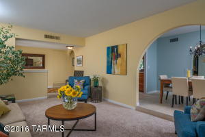 11857 E Wagon Trail Rd, Tucson, AZ 85749 photo 4