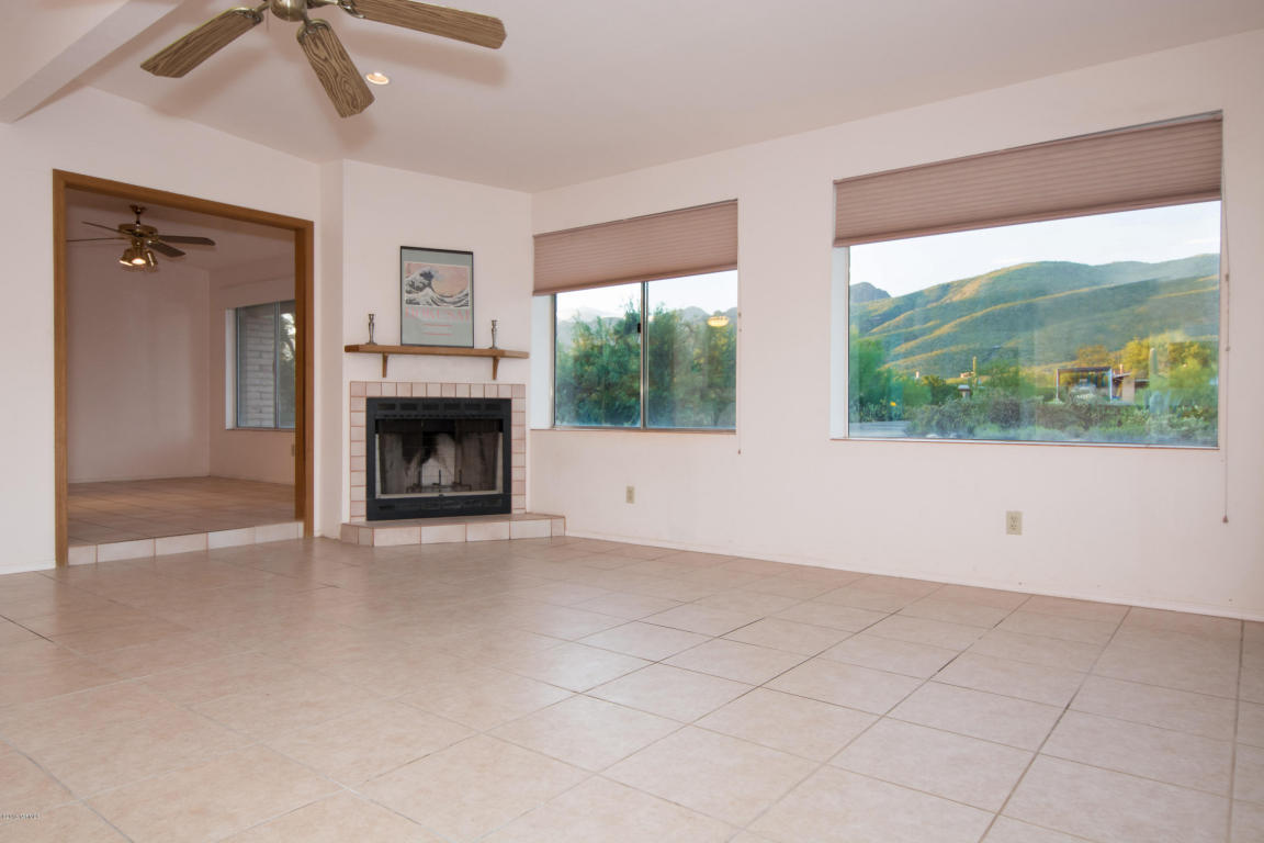 10580 E Deerfield Pl, Tucson, AZ 85749 photo 4