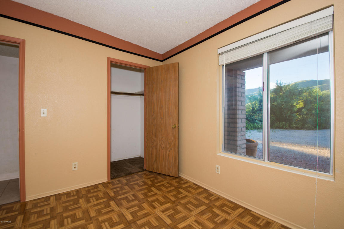10580 E Deerfield Pl, Tucson, AZ 85749 photo 9
