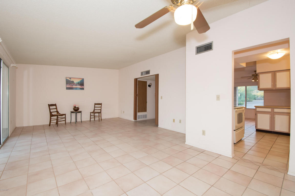 10580 E Deerfield Pl, Tucson, AZ 85749 photo 13