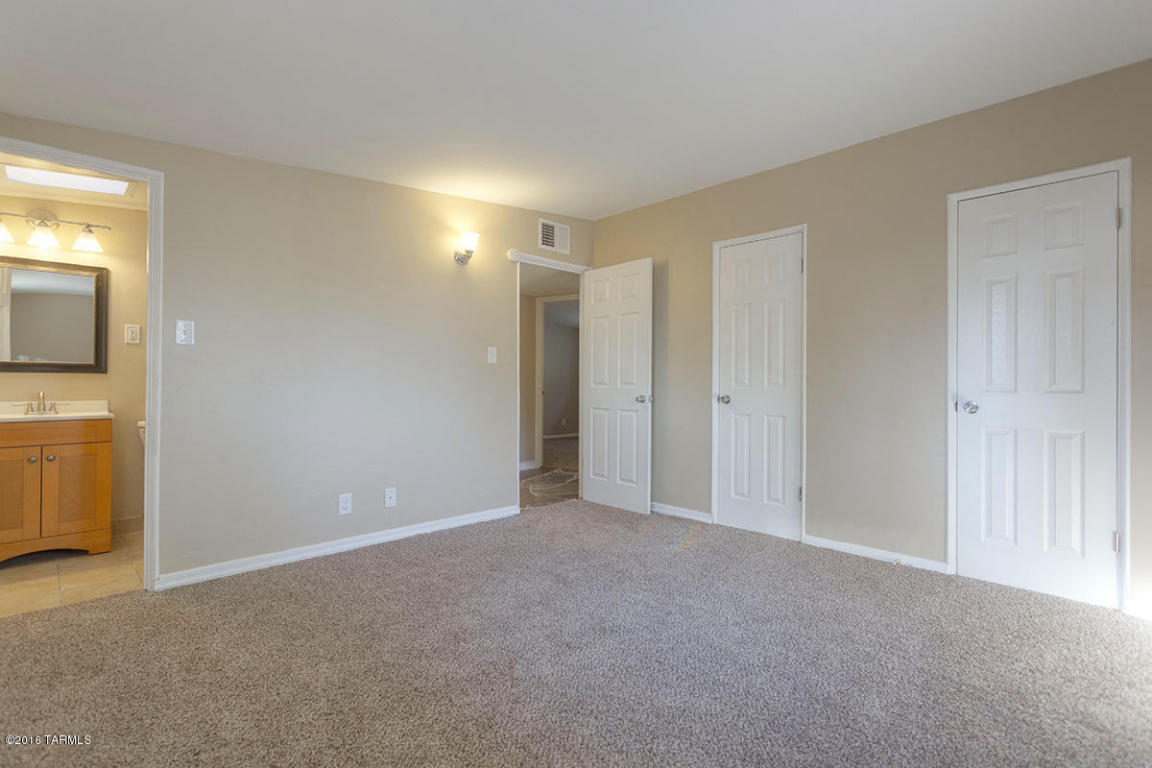 5056 E 3rd St, Tucson, AZ 85711 photo 17