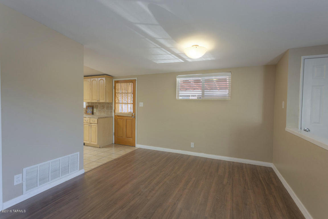 5056 E 3rd St, Tucson, AZ 85711 photo 6