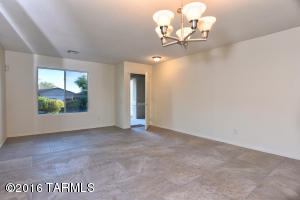 5943 E Tercel Dr, Tucson, AZ 85756 photo 4