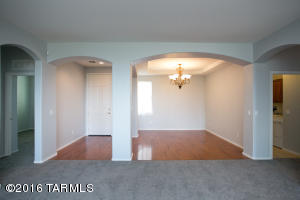 709 E Blue Rock Way, Vail, AZ 85641 photo 4