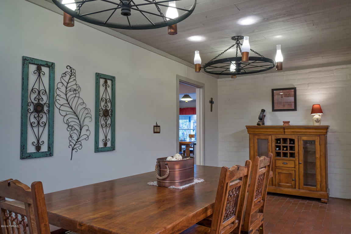 8840 E Bears Path Rd, Tucson, AZ 85749 photo 6