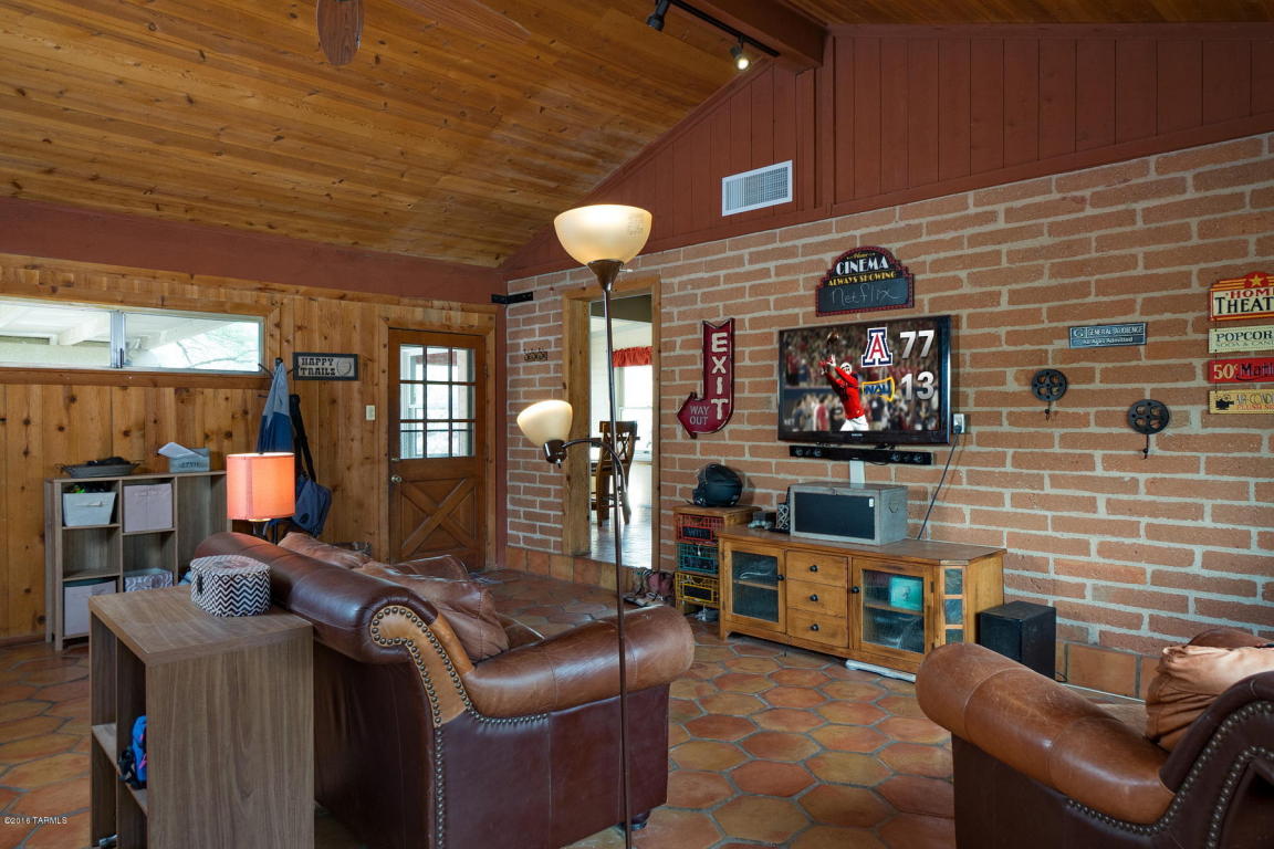 8840 E Bears Path Rd, Tucson, AZ 85749 photo 10