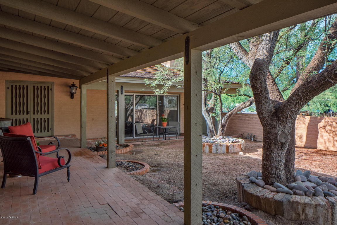 8840 E Bears Path Rd, Tucson, AZ 85749 photo 23