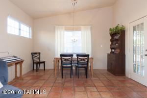 4808 Edison St, Tucson, AZ 85712 photo 4