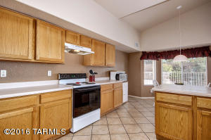9637 E Paseo Del Tornasol Rd, Tucson, AZ 85747 photo 10