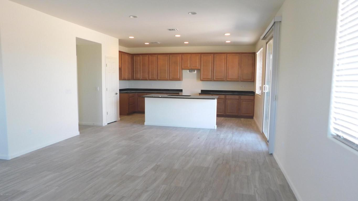11459 E Desert Raptor Loop E, Tucson, AZ 85747 photo 6