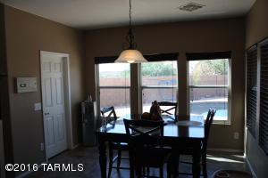 13353 E Almond Crest Dr, Vail, AZ 85641 photo 6