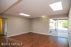 8739 E Dexter Dr, Tucson, AZ 85715 photo 8