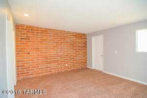 8739 E Dexter Dr, Tucson, AZ 85715 photo 18