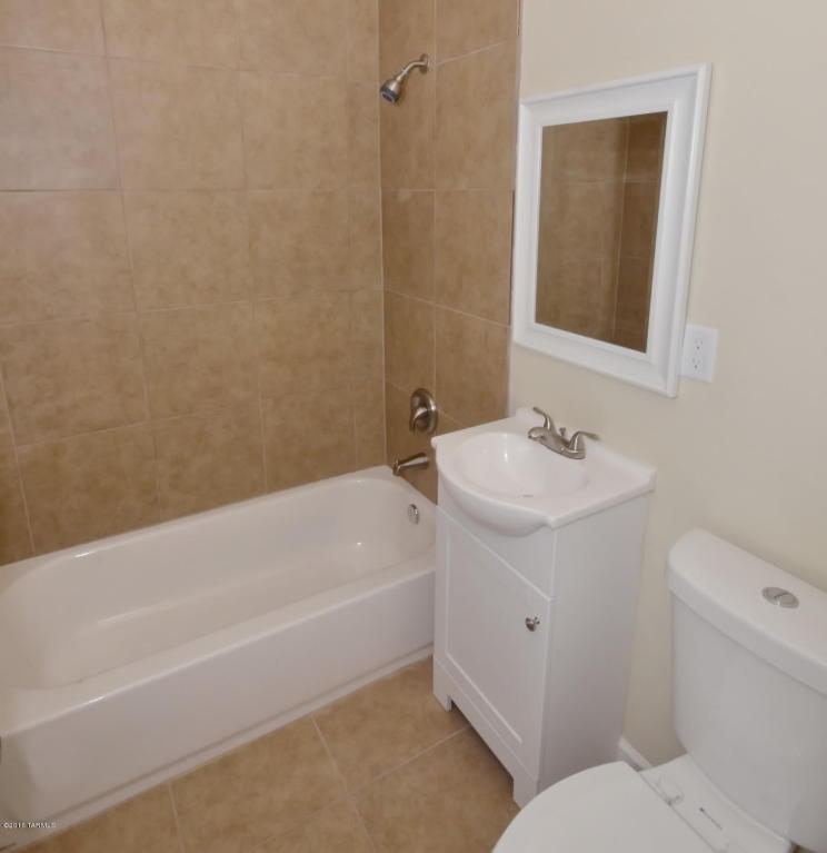 127 E 33rd St, Tucson, AZ 85713 photo 11