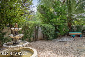 7357 E Cascada Cir, Tucson, AZ 85715 photo 8