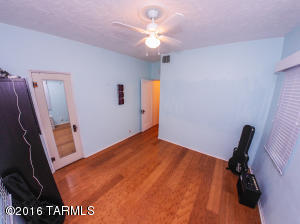 1480 E Spring St, Tucson, AZ 85719 photo 10