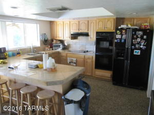 8411 E 5th St, Tucson, AZ 85710 photo 4