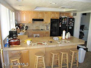 8411 E 5th St, Tucson, AZ 85710 photo 3