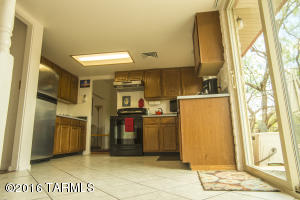 8235 E Rawhide Trl, Tucson, AZ 85750 photo 9