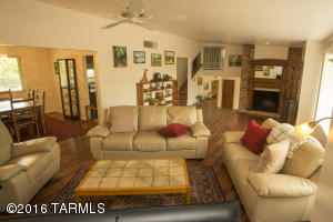 8235 E Rawhide Trl, Tucson, AZ 85750 photo 5