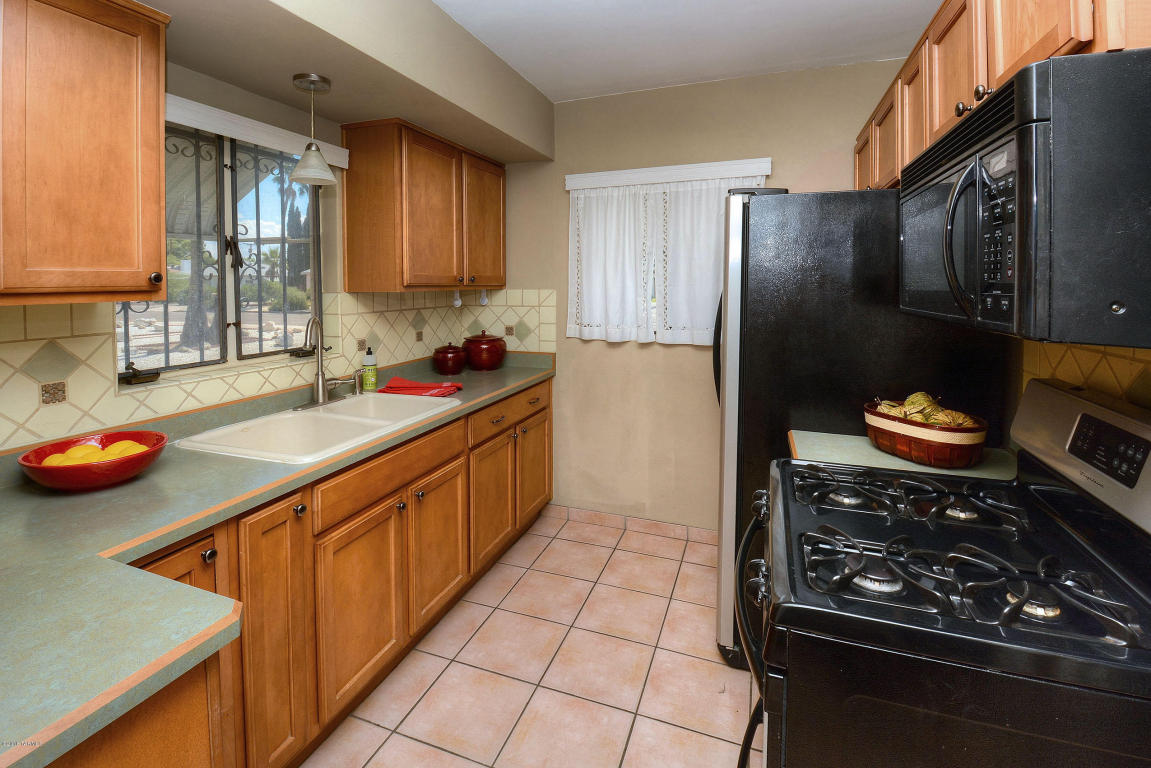 4625 E 8th St, Tucson, AZ 85711 photo 4