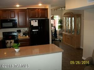 9364 E Stella Rd, Tucson, AZ 85730 photo 4