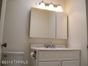 8421 E 5th St, Tucson, AZ 85710 photo 7