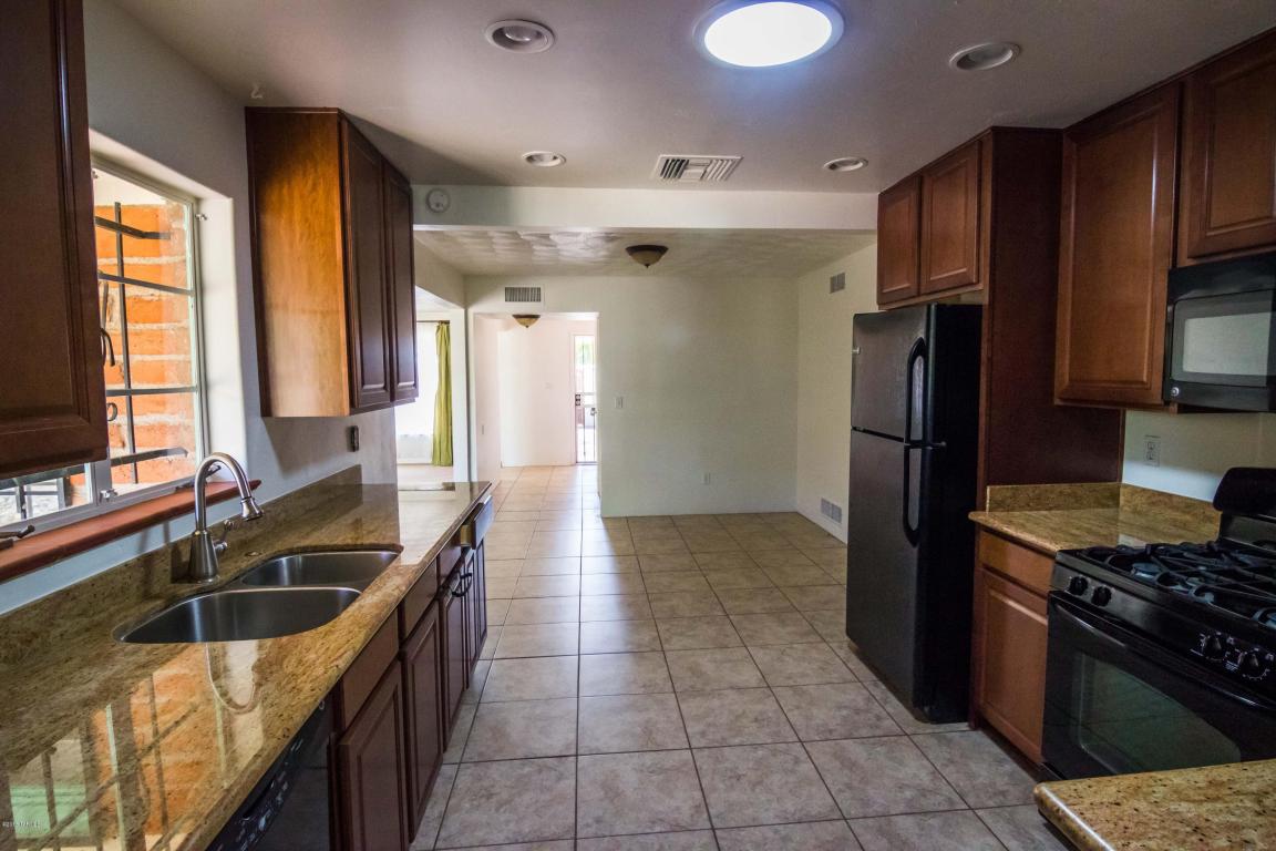 3239 E Fairmount St, Tucson, AZ 85716 photo 3