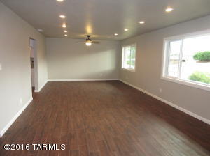 6025 E Hampton St, Tucson, AZ 85712 photo 5