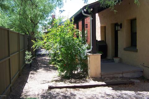 839 E 841 E 8th St, Tucson, AZ 85719 photo 3