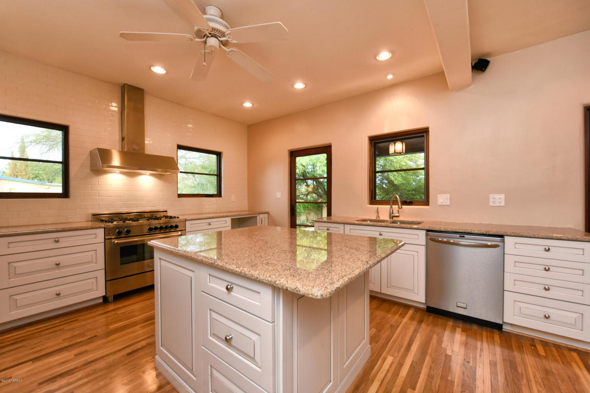 2742 E 4th St, Tucson, AZ 85716 photo 2