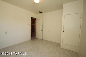 33 E Michigan Dr, Tucson, AZ 85714 photo 19