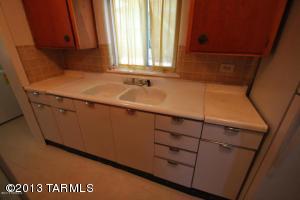 33 E Michigan Dr, Tucson, AZ 85714 photo 11