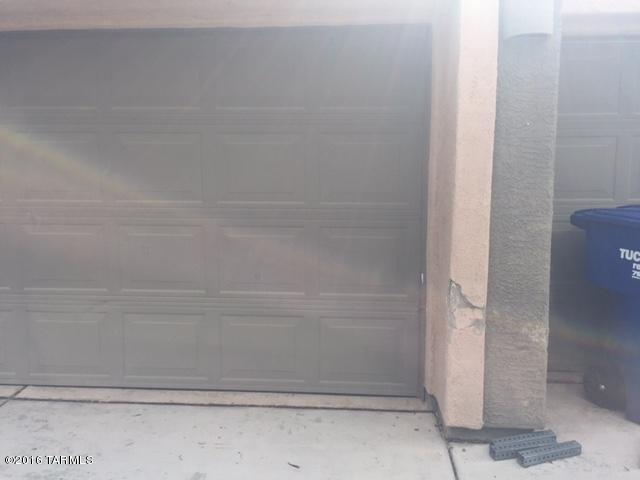 7622 E Picket Fence Ln, Tucson, AZ 85756 photo 5