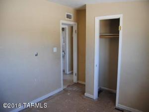5202 E 26th St, Tucson, AZ 85711 photo 15