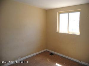 5202 E 26th St, Tucson, AZ 85711 photo 16