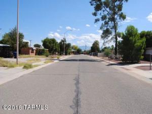5202 E 26th St, Tucson, AZ 85711 photo 5