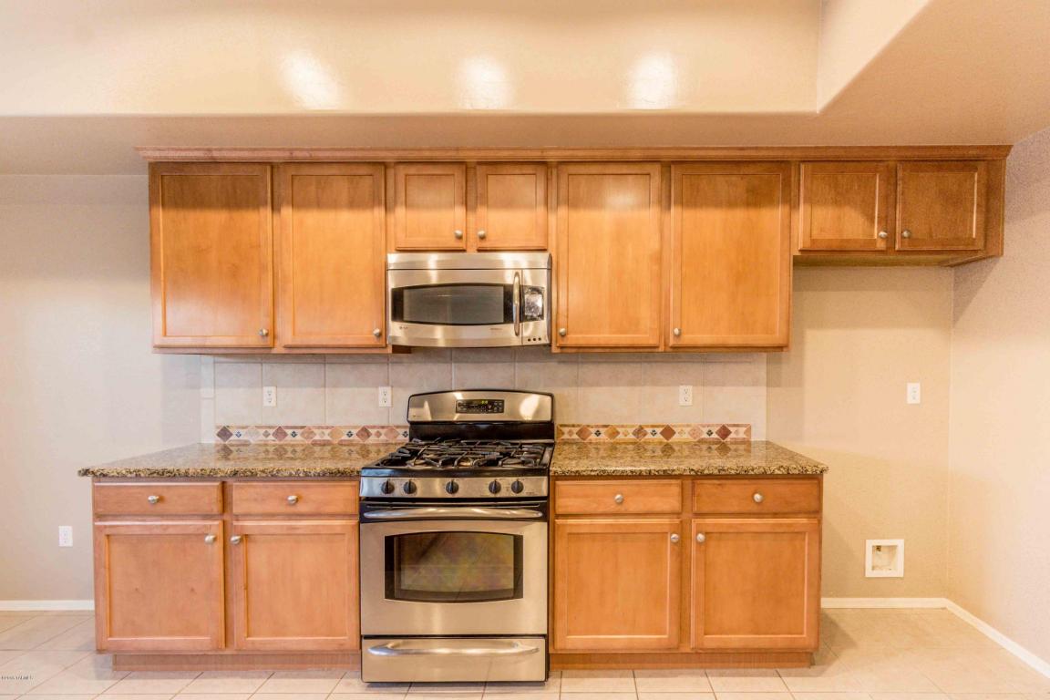 1045 S Seldon Pl, Vail, AZ 85641 photo 9