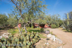 7041 E River Rd, Tucson, AZ 85750 photo 19