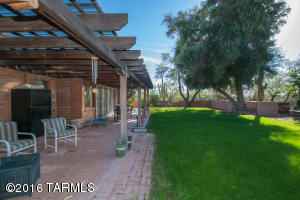 7041 E River Rd, Tucson, AZ 85750 photo 15