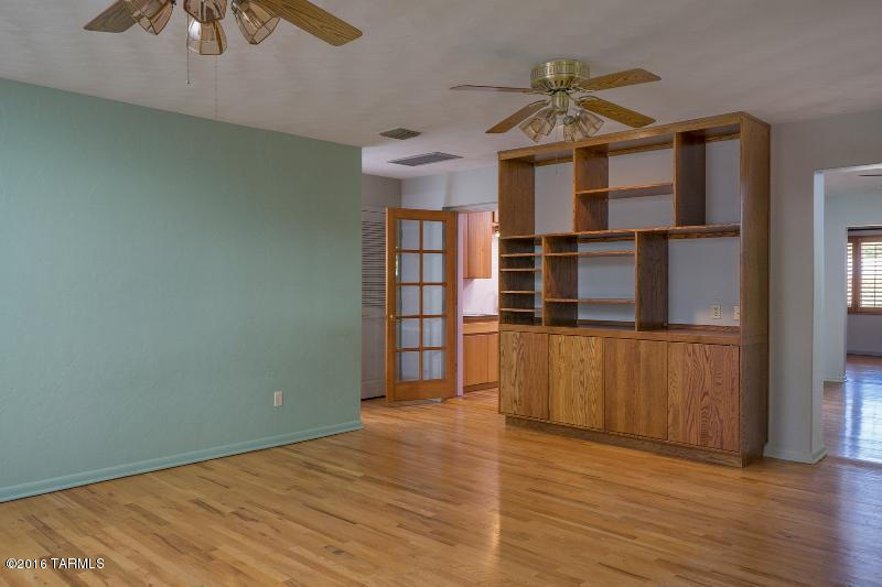 1133 E Hampton St, Tucson, AZ 85719 photo 12