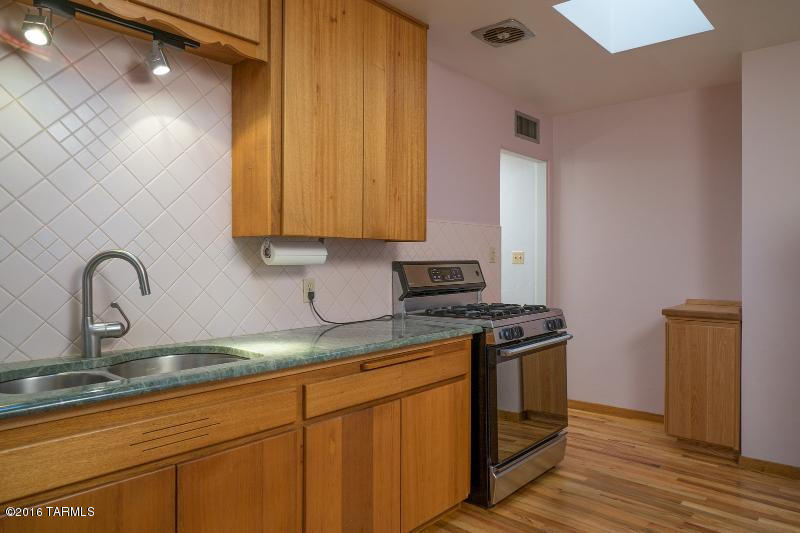 1133 E Hampton St, Tucson, AZ 85719 photo 20