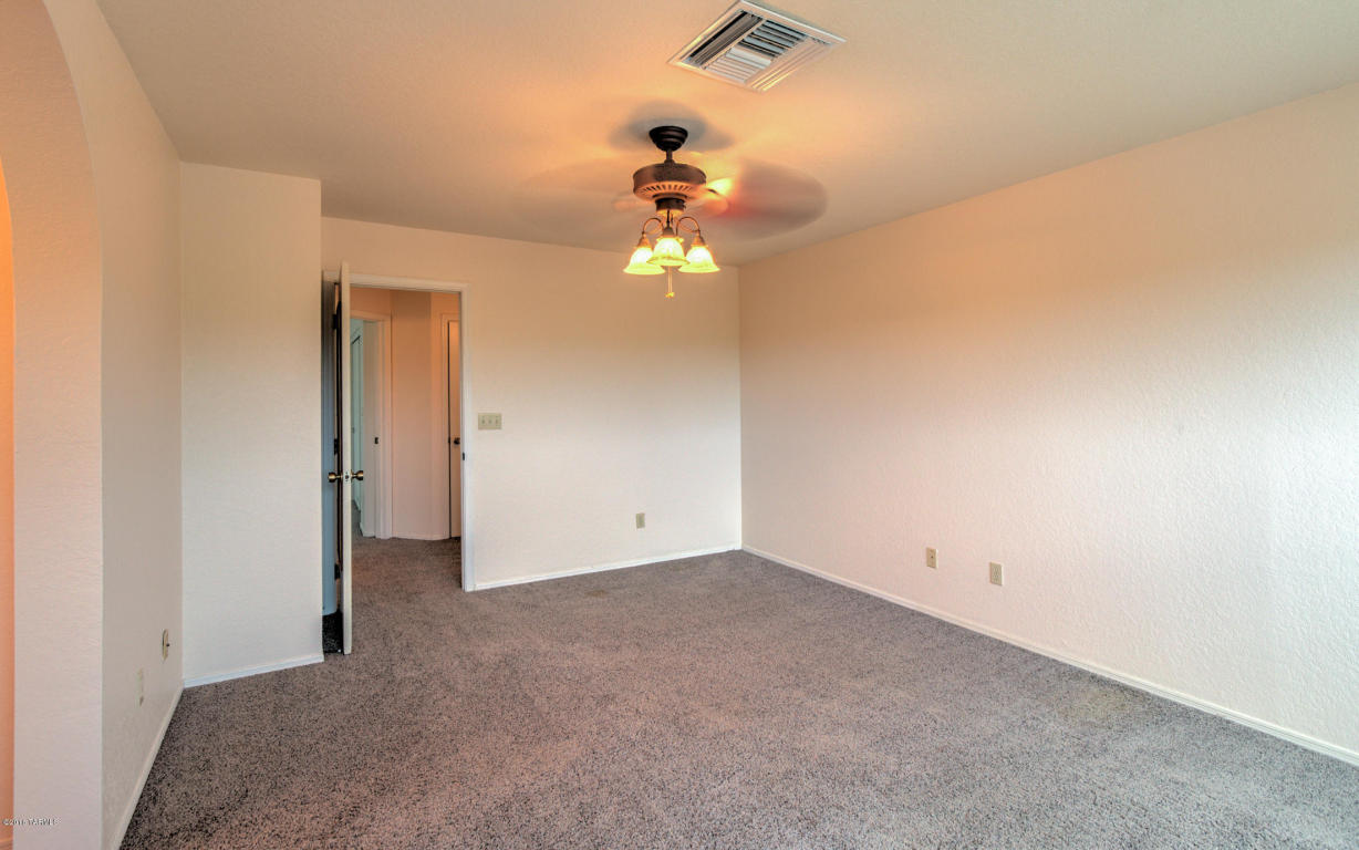 4727 W Latchstring Ct, Tucson, AZ 85741 photo 17