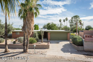 9072 E Cooper St, Tucson, AZ 85710 photo 1