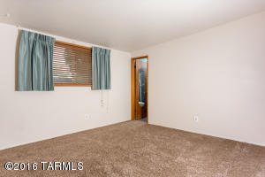 9072 E Cooper St, Tucson, AZ 85710 photo 19