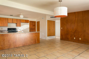 9072 E Cooper St, Tucson, AZ 85710 photo 11