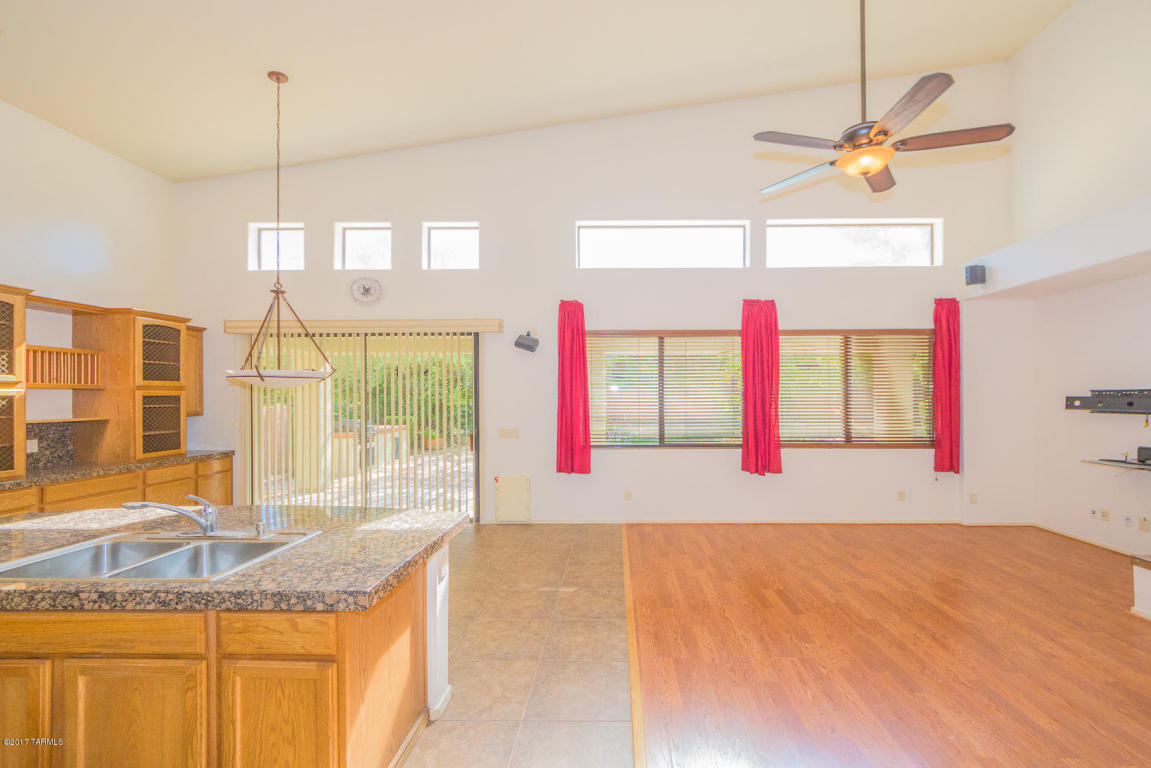 10542 E Avalon Park St, Tucson, AZ 85747 photo 14